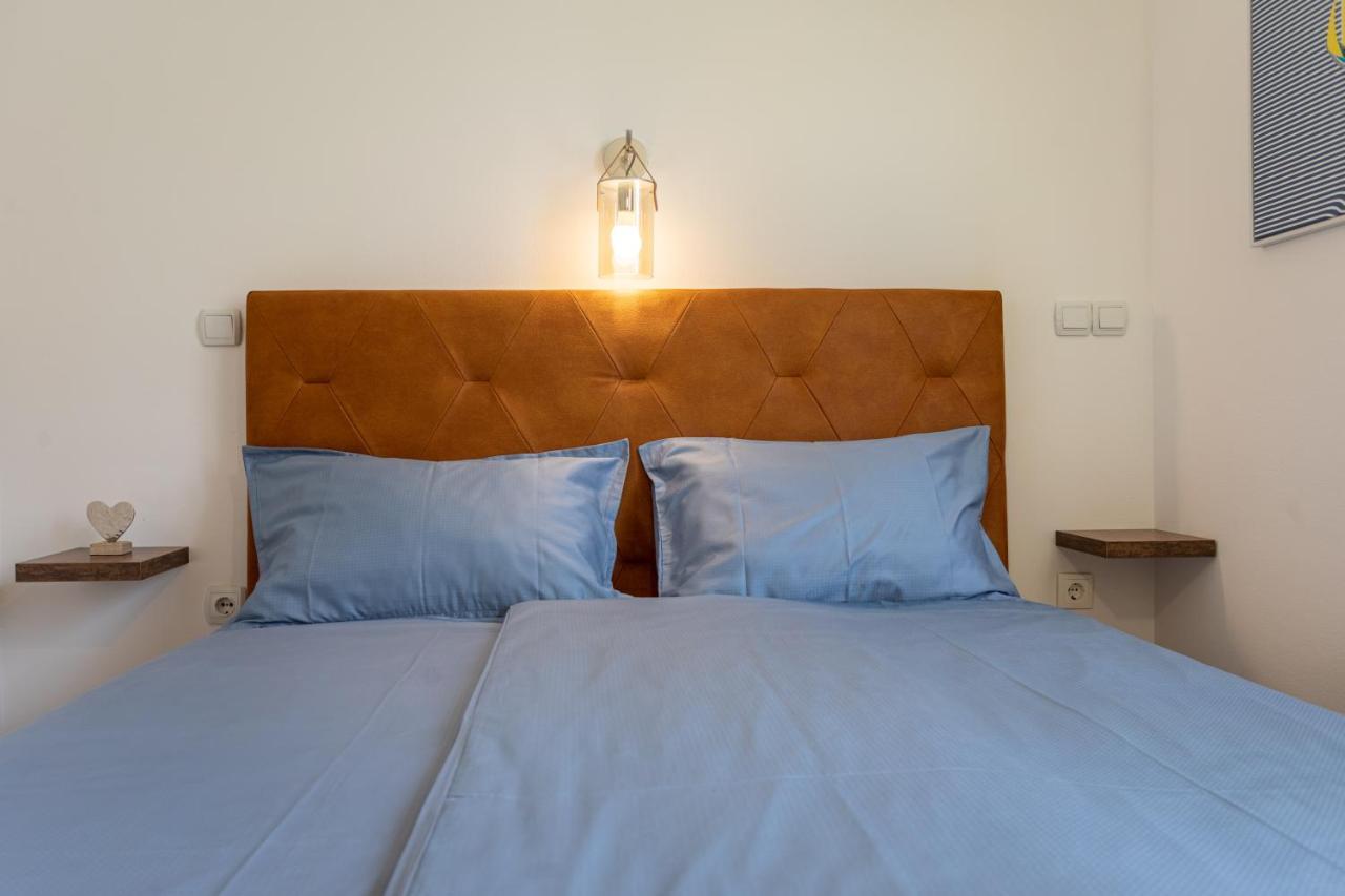 Apartment Magic Garden Baska  Bagian luar foto